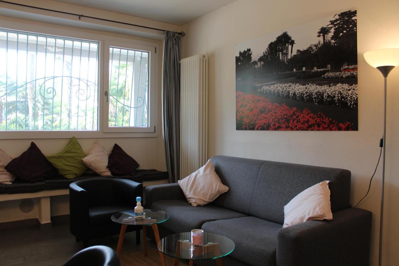Casa Pg Lägenhet Stresa Exteriör bild