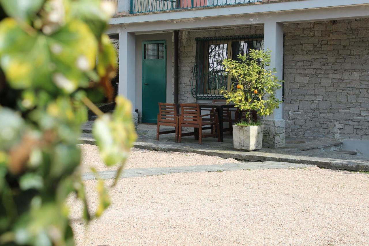 Casa Pg Lägenhet Stresa Exteriör bild